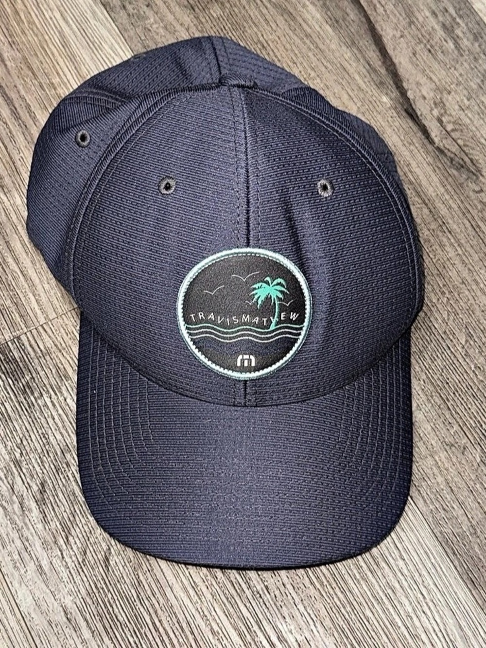 TravisMathew YuPoDong Purple L-XL Hat Like New